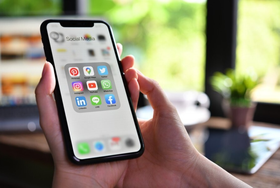 Tingkatkan Interaksi dan Reputasi Online Bersama Jasa Komen Sosmed yang Siap Mendukung Pertumbuhan Akun Anda